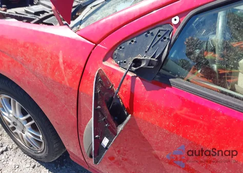 2007 Ford Focus S/Se/Ses из США, поврежденный, VIN 1FAHP34N07W216837